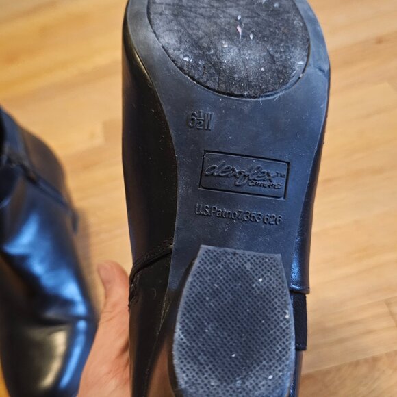 Black leather booties W6.5 - Picture 3 of 4